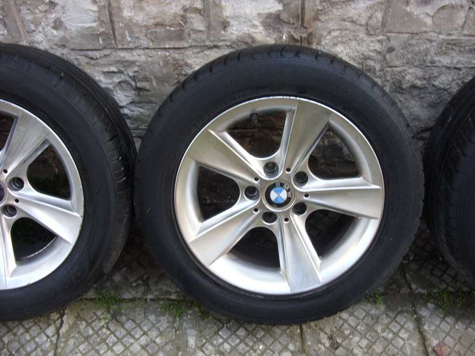 Алуминиеви джанти с гуми