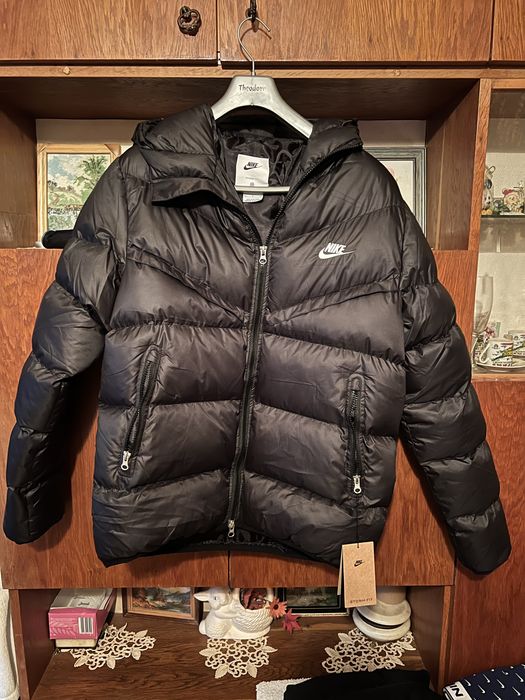 Зимно яке nike storm fit