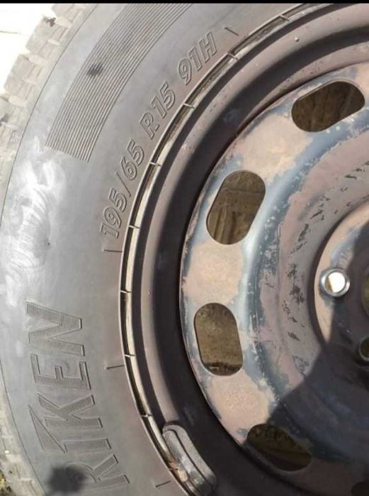 Зимна гума  в добро състояние