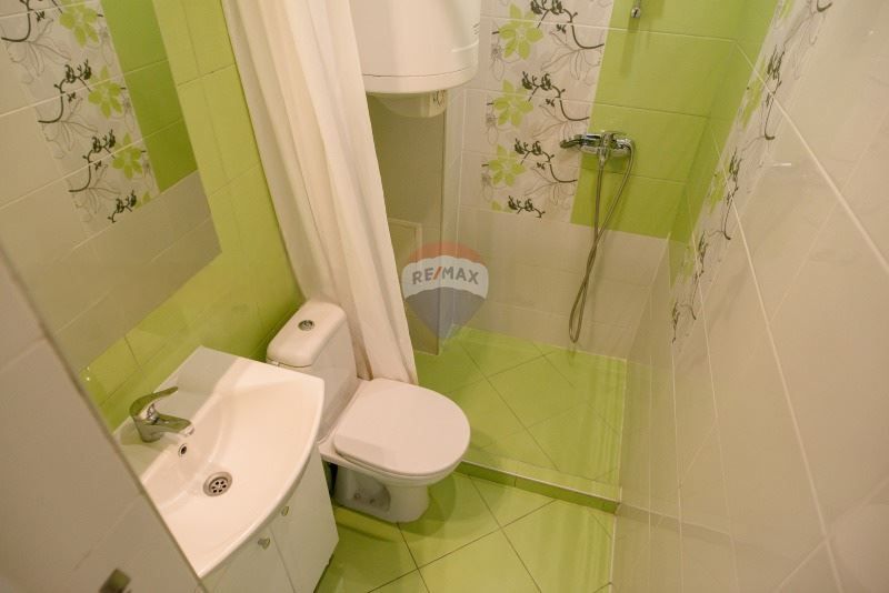 Дава се под наем Тристаен апартамент в Варна, Чайка - 90 кв.м за 663 € - Снимка #10