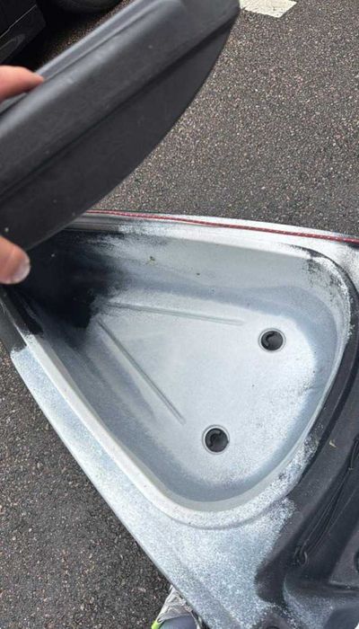 Риболовен каяк с педали + много аксесоари