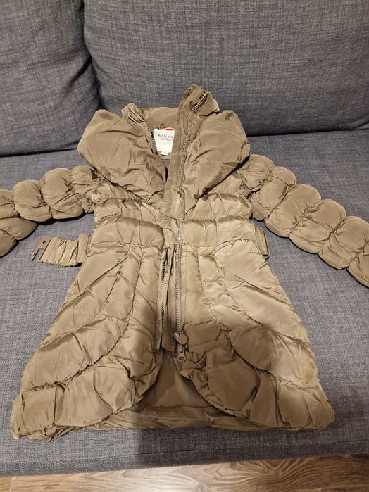 Продавам детско зимно яке, размер 3/4 години