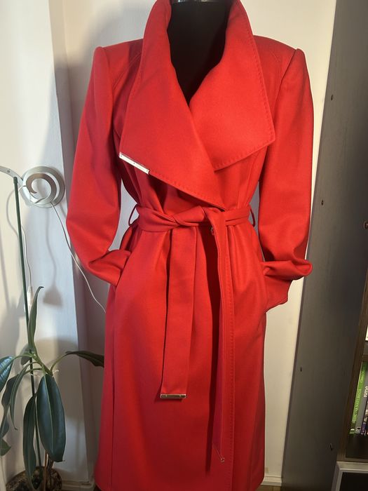 Palton Ted Baker nou cu eticheta