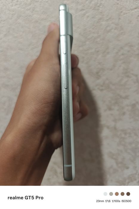 Pixel 8 128/8 81%