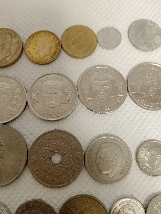 Am multe monezi vechi din mai multe țări europene