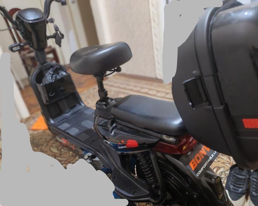 Продаётся скутер Bonvi