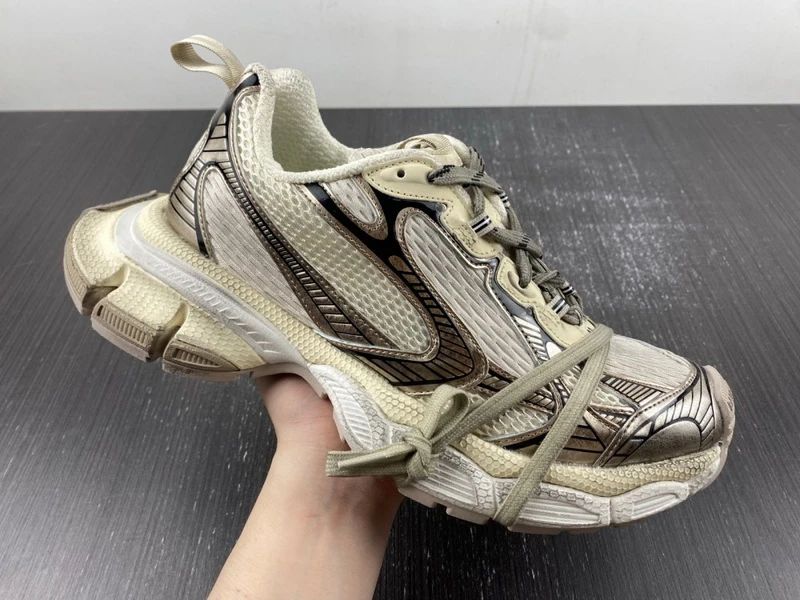 Balenciaga 3XL - Dark Grey/Black