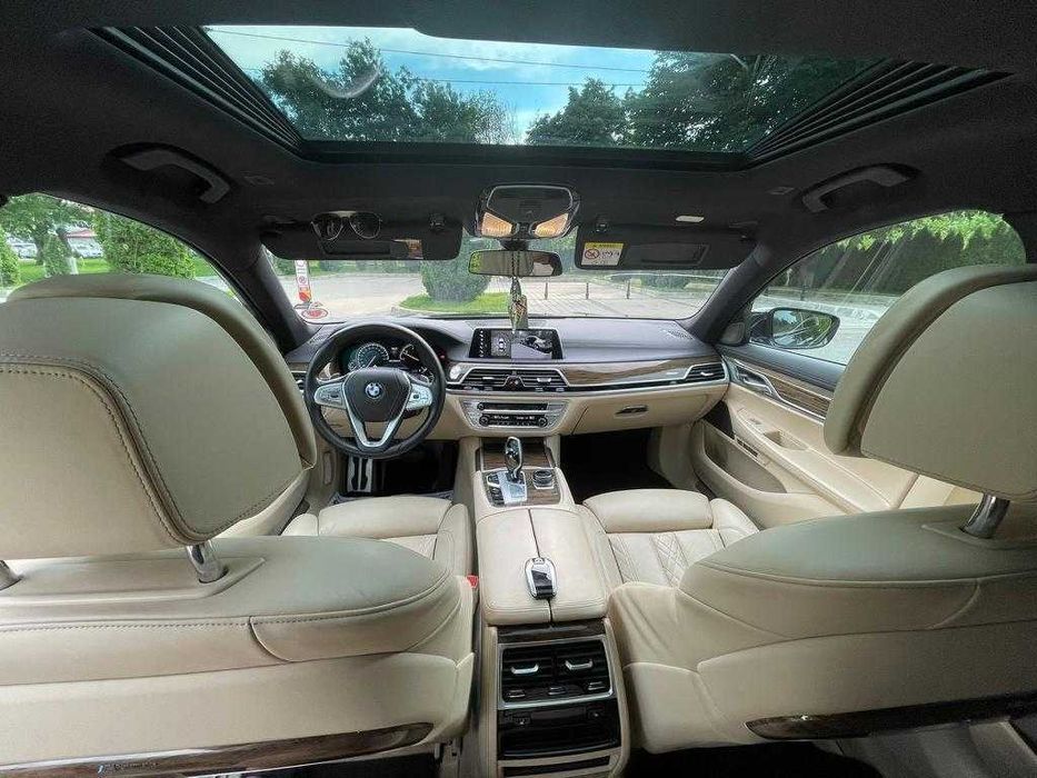 Vand BMW seria 7:30 X drive