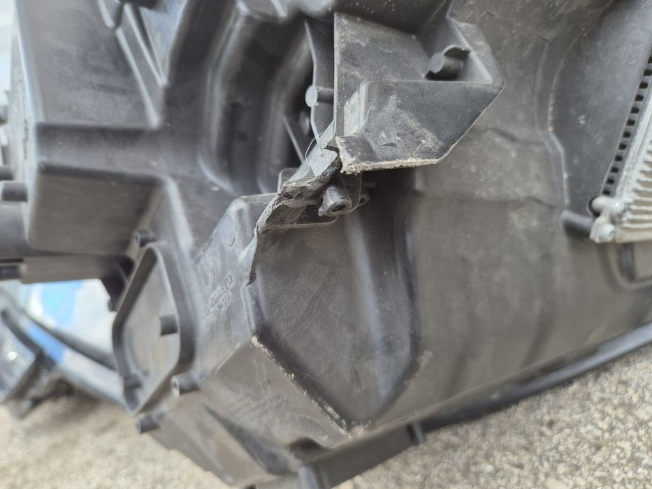 Ляв фар Skoda Karoq Face Lift Шкода Кароя фарове