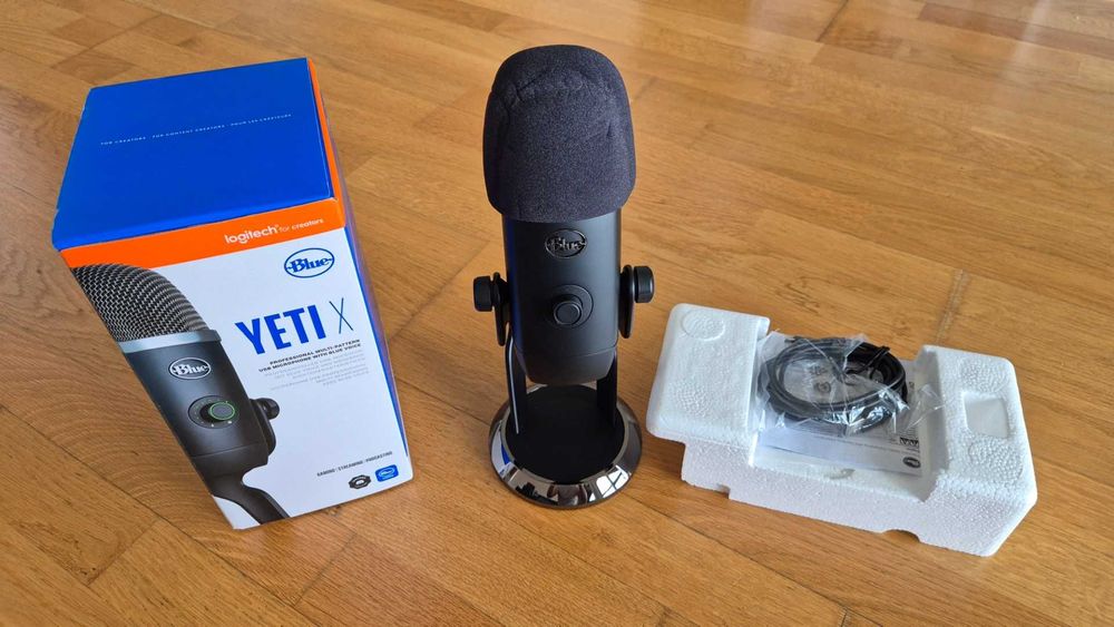 Blue Yeti X - Microfon USB profesional pentru streaming/podcast