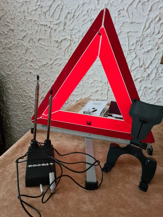 Vind consumabile si accesorii (Triunghi reflect. Antena TV. Suport GPS