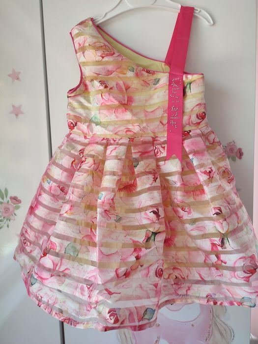 Запазени роклички, размер 104