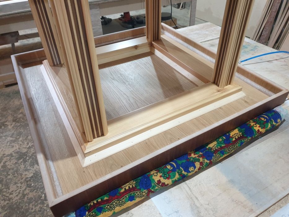 Столик, Ручная Работа. 1 экземпляр в Мире