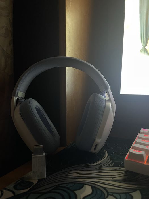 Наушники Logitech 435