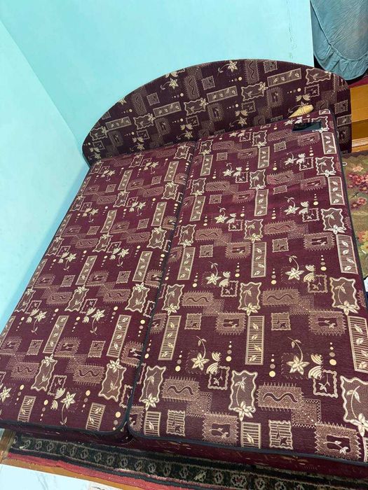 Продаётся кровать