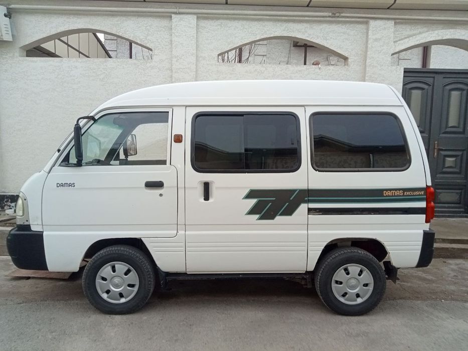 Дамас сотилади.266