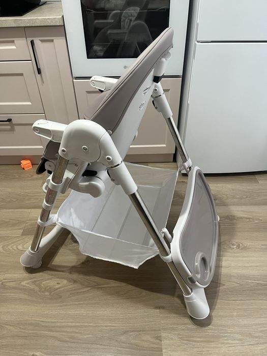 Детский стульчик для кормления