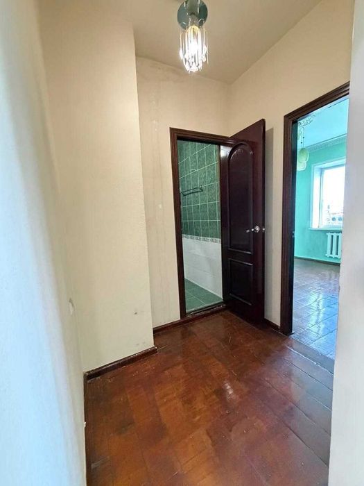 Продаю квартиру.ЮНУСАБАД-4 АВТОСАЛОН 4\7\9 ,96 м²
