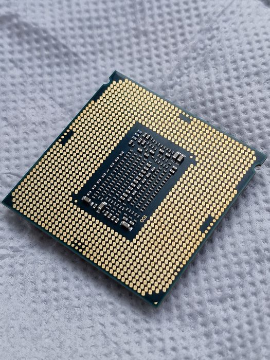 intel i3 9100 - intel pentium G5400