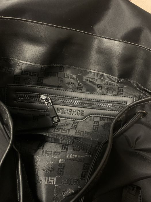 Rucsac versace  folosit odata