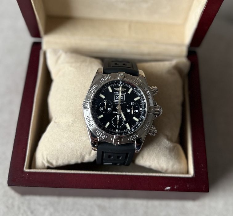 Breitling Blackbird chronometre A44359