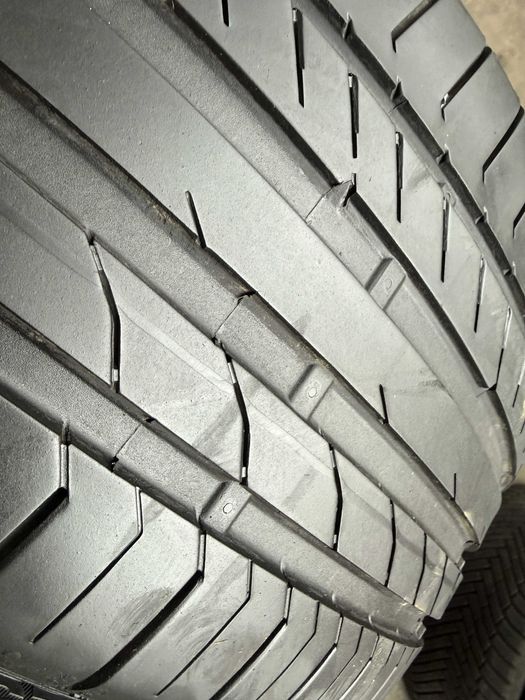 2x Anvelope Vara 225/40 R18 - Continental Conti Sport Contact 5