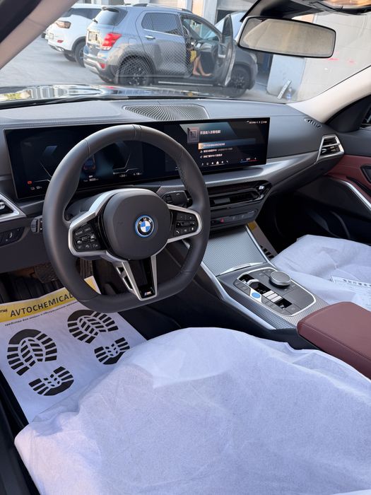 Bmw i3 35L 2025