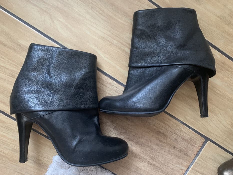 Ghete/botine  stiletto, piele, marime 36, nu zara, musette, il passo