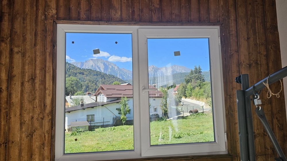 Casa cu etaj si demisol