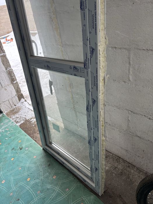 Дверь стеклопакет