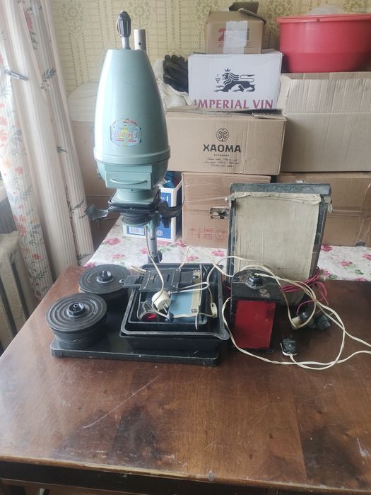 Продам фотоувеличитель