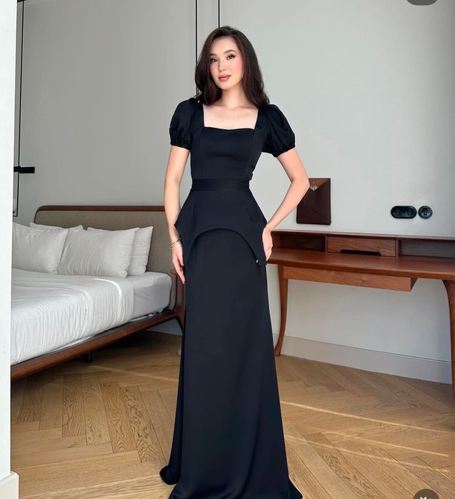 Платье от бренда Bergamo