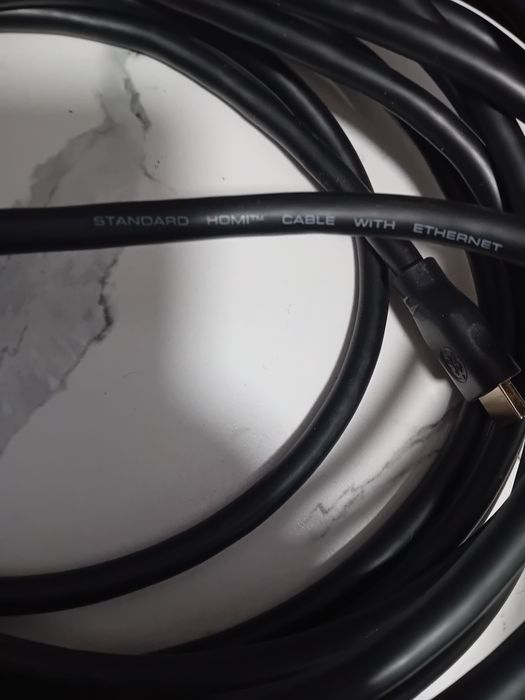 Cablu HDMI 8 m. General Electric. Pret 50 lei fix