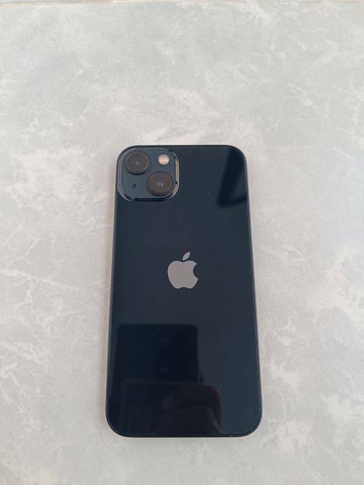 Продаю iPhone 13 128Gb midnight