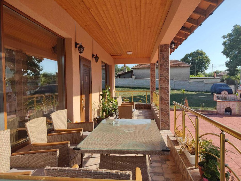 Продава се Къща в с. Росеново, Област Добрич - 120 кв.м за 1250 €/кв.м - Снимка #1