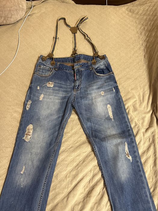 Дънки на Guessи други марки