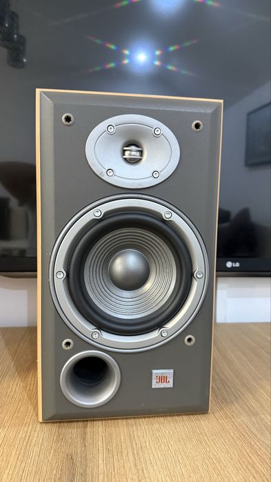Boxe JBL E30 Northridge