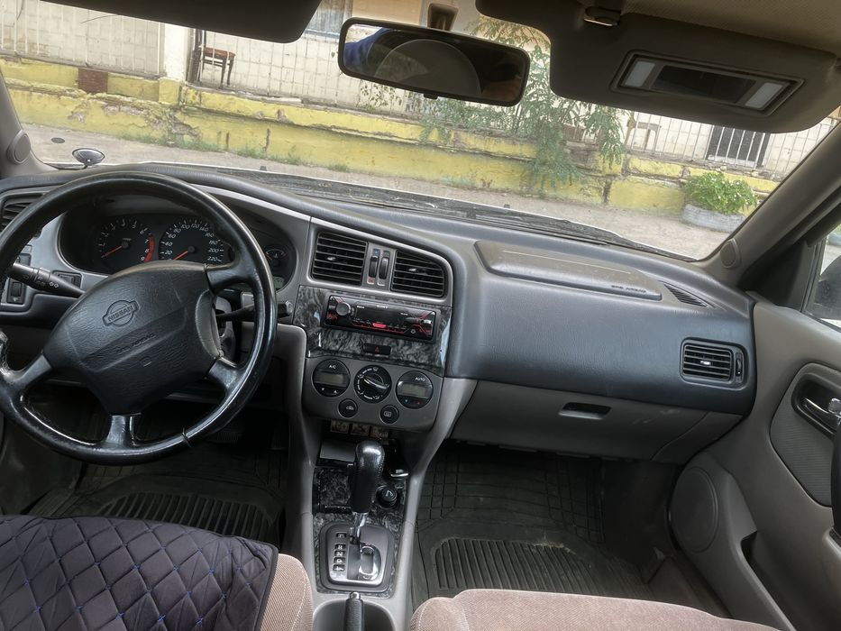 Ниссан примера п11Е