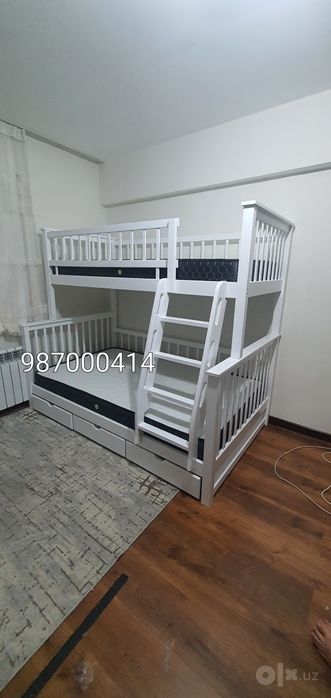 Двухьярусная кроватиь