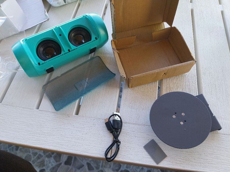 Тонколона чисто нова