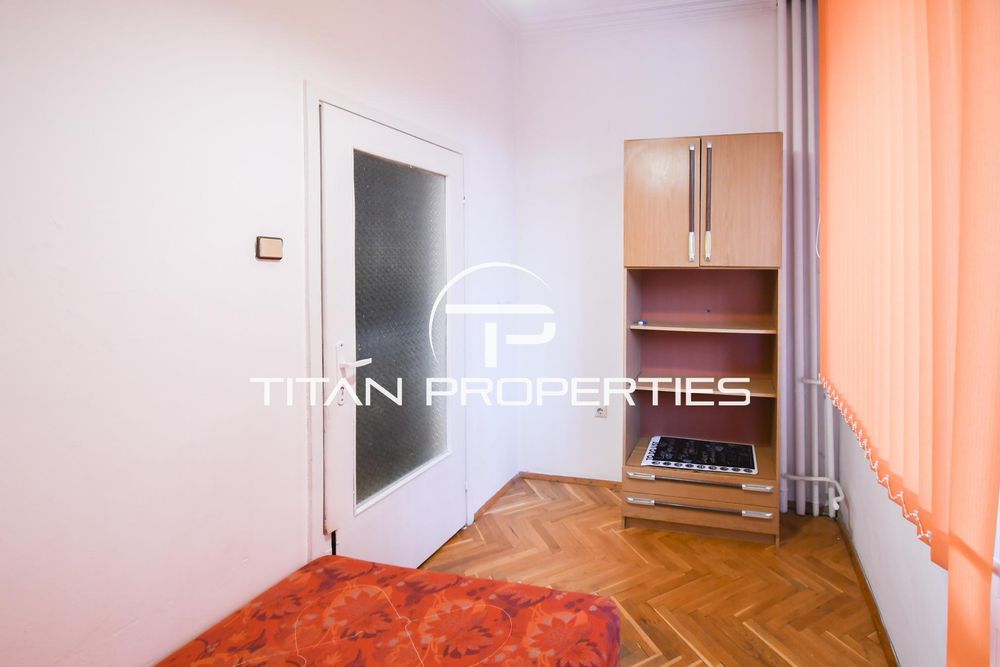 Дава се под наем Тристаен апартамент в София, Гоце Делчев - 76 кв.м за 598.23 € - Снимка #10