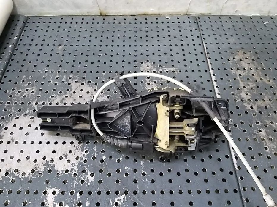 Maner usa dreapta fata bmw seria 3 e90