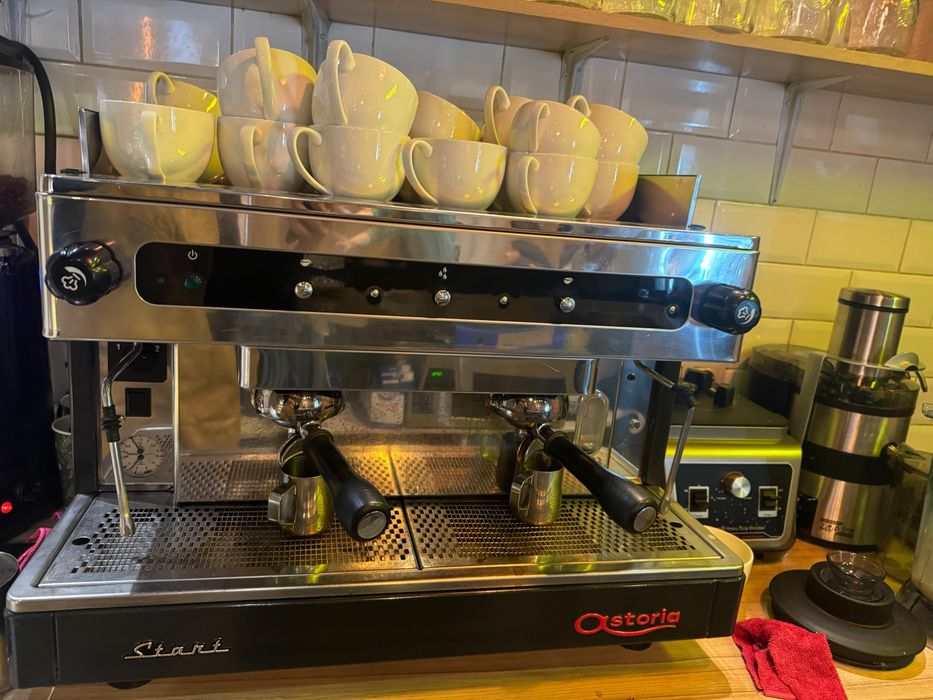 Продается кофемашина Astoria