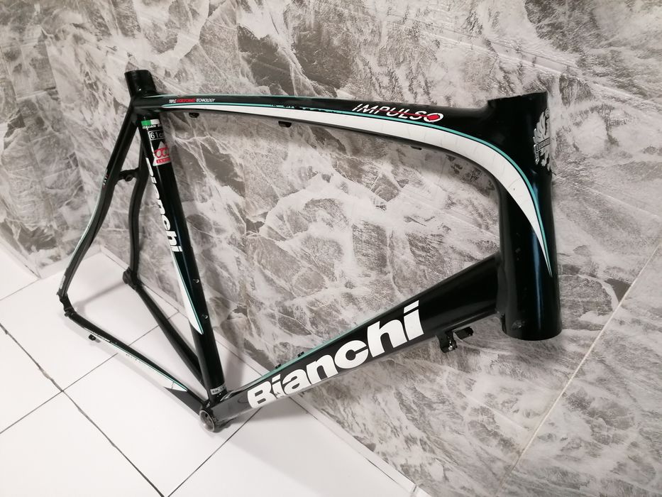 BIANCHI   Impulso Шосейна рамка