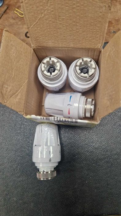 Capete de Termostat 4 BUC M30x1.5 – Controlul Încălzirii