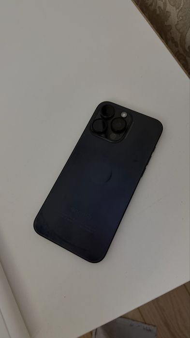 Iphone 15 pro max 1 trb