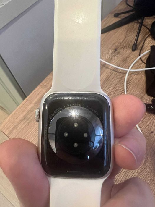 Apple Watch Series 7 45мм