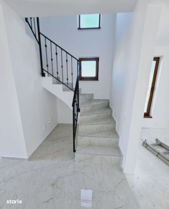 Casa P+ 1Etaj/4 camere/Com.Berceni/Comision 0%