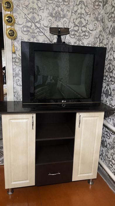 Тез арада сатылады