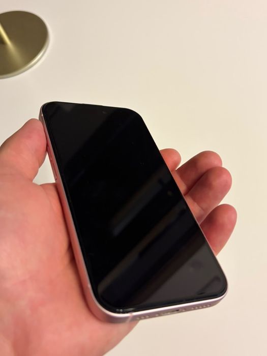 Iphone 15 roz in garantie 128GB